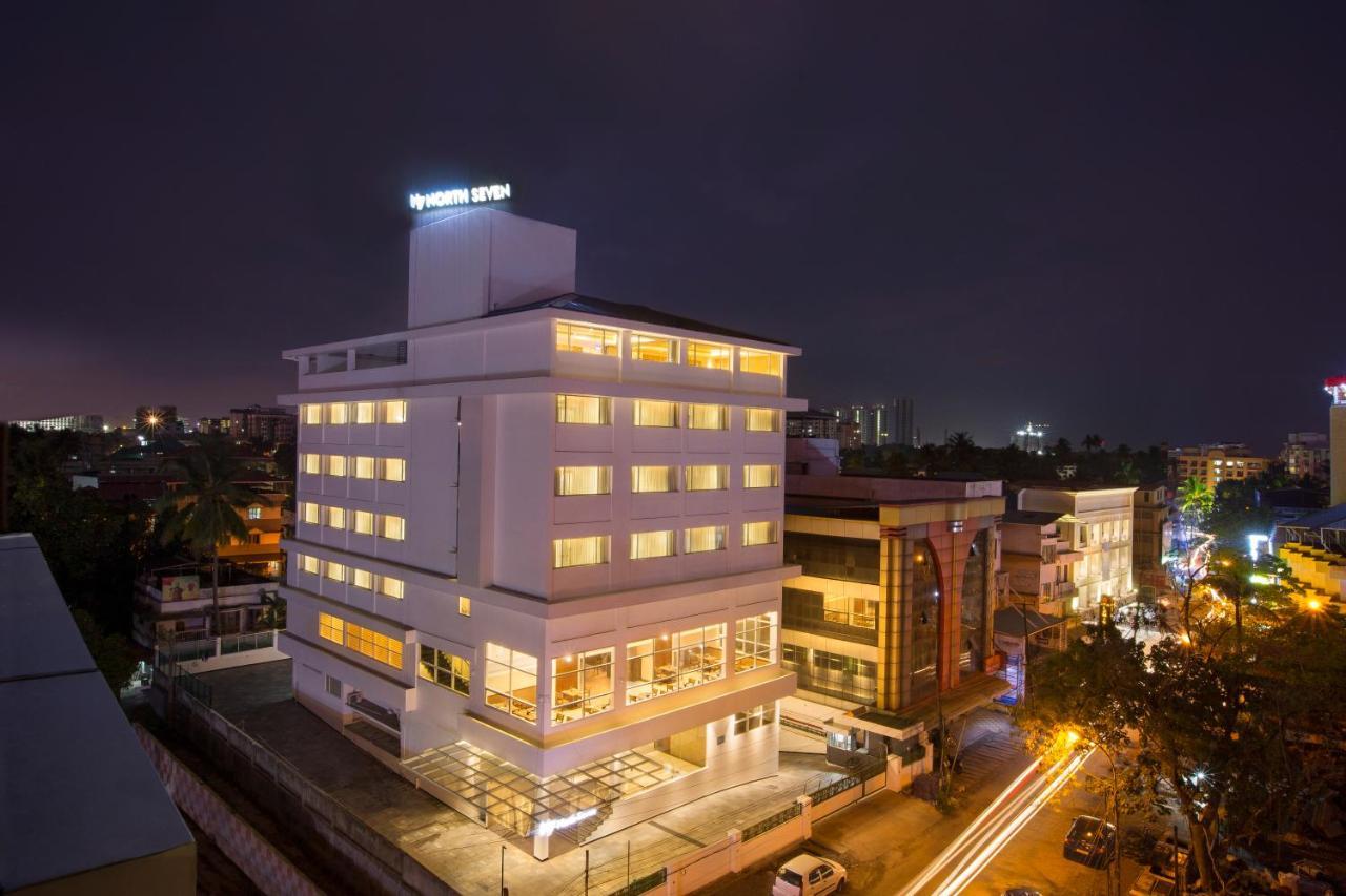 North Seven Otel Kochi Dış mekan fotoğraf